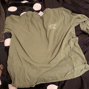 long sleeve pawz tshirt